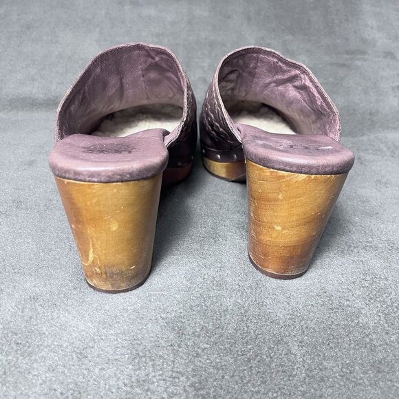 UGG Australia Clogs Women's Round Toe Leather Mules Brown Size 8 US F8910K Studs - Picture 4 of 8